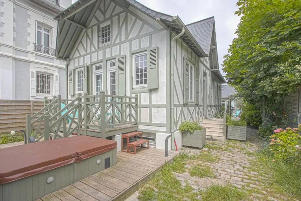 Maison Ensoleillee Centre De Deauville Extérieur photo